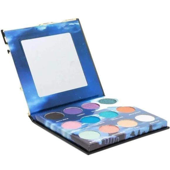 Disney Peter Pan Eyeshadow Palette - Picture 4 of 8